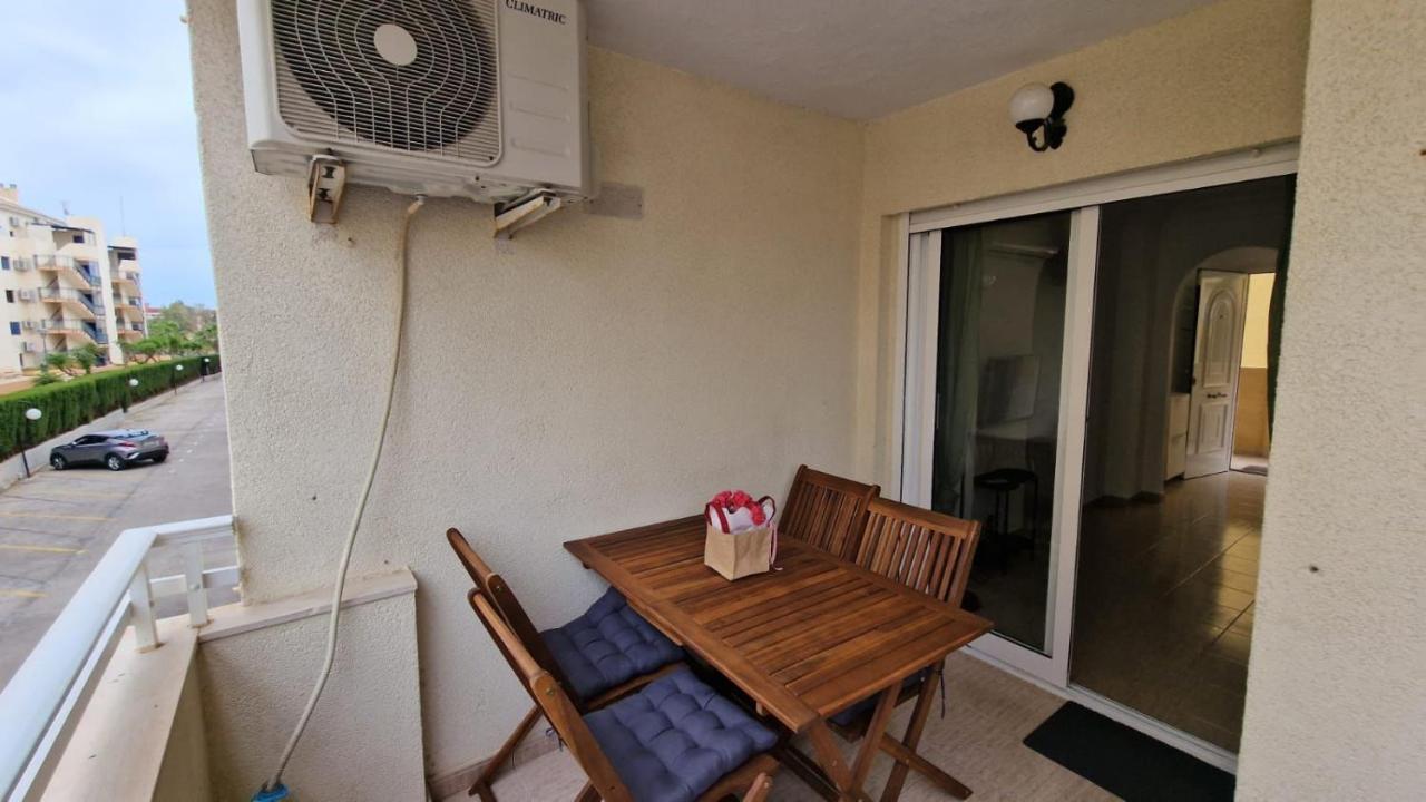 Lovely One Bedroom Unit With Balcony And Pool Дения Экстерьер фото