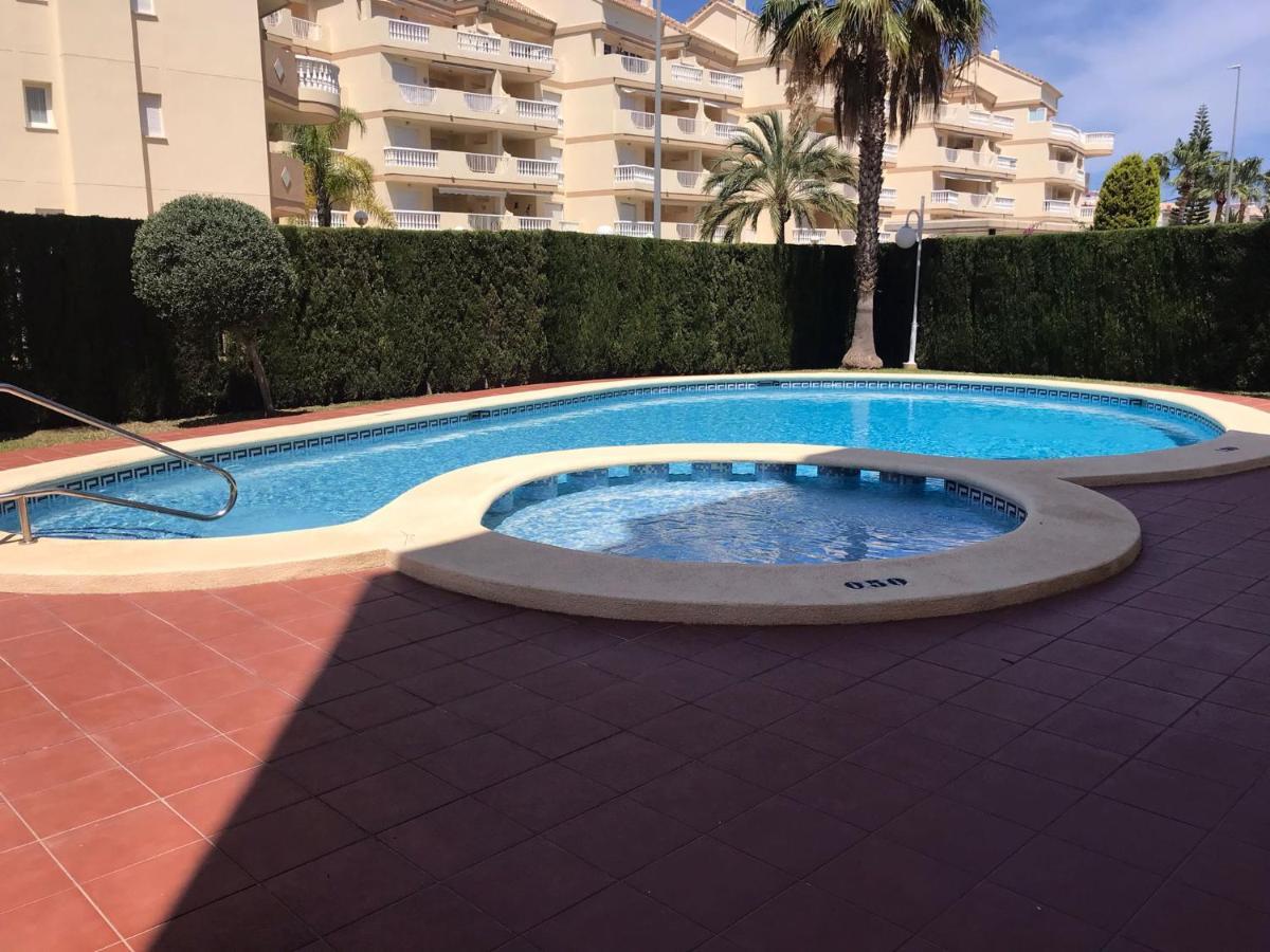 Lovely One Bedroom Unit With Balcony And Pool Дения Экстерьер фото